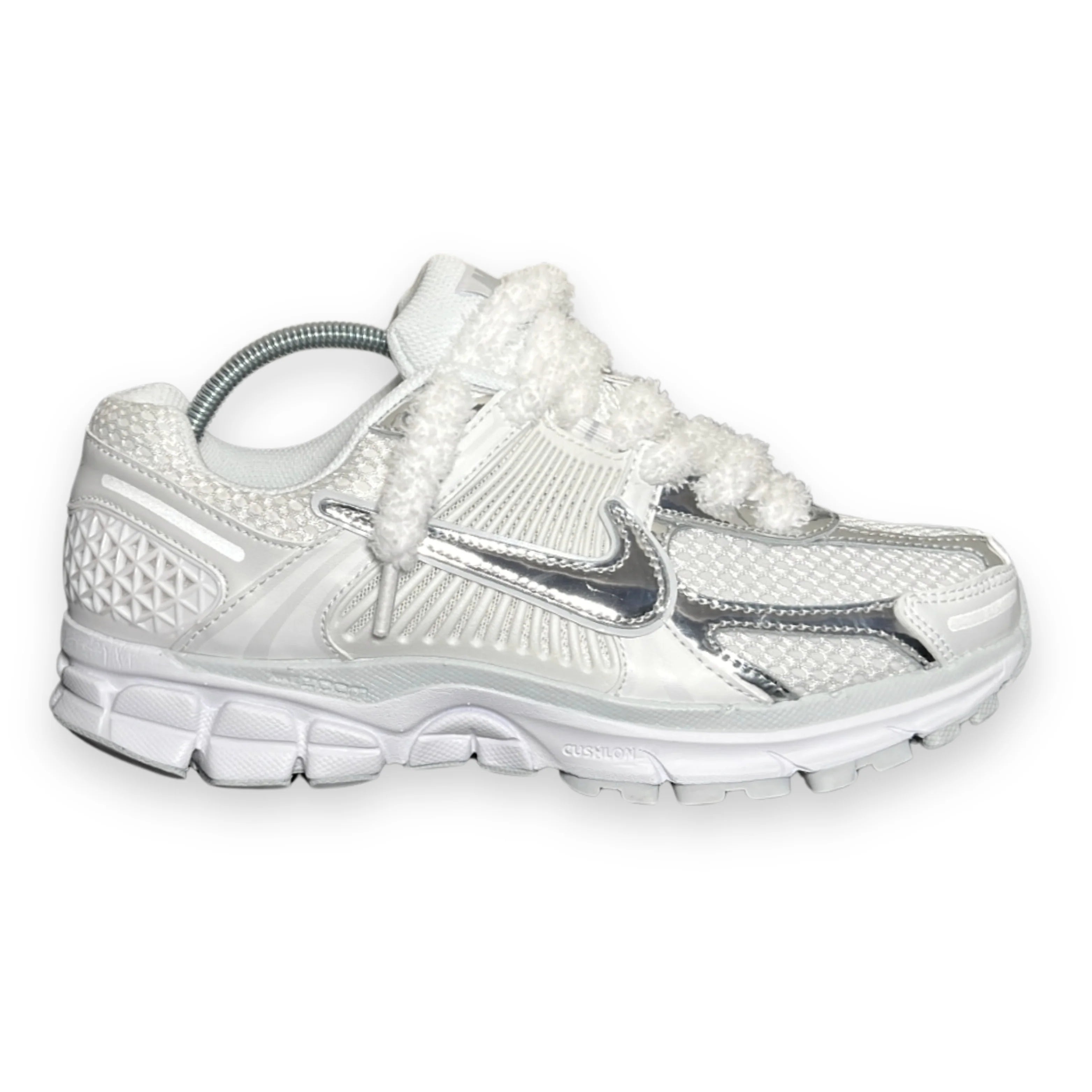 Nik Vomerooo 5 Metallic White Custom S
