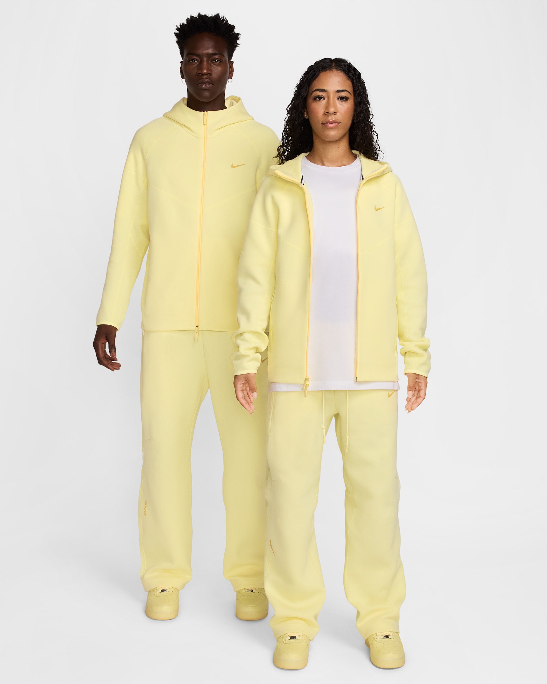 Nik x NOCTV Tech Fleece - Ensemble sweat à capuche et pantalon de jogging Jaune S