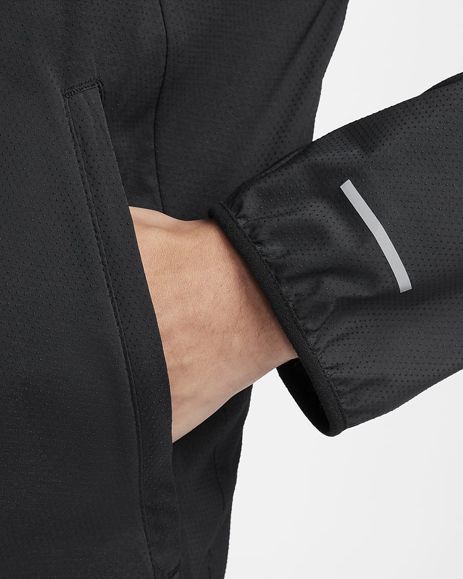 Veste de course Nik Repel Windrunner Noir