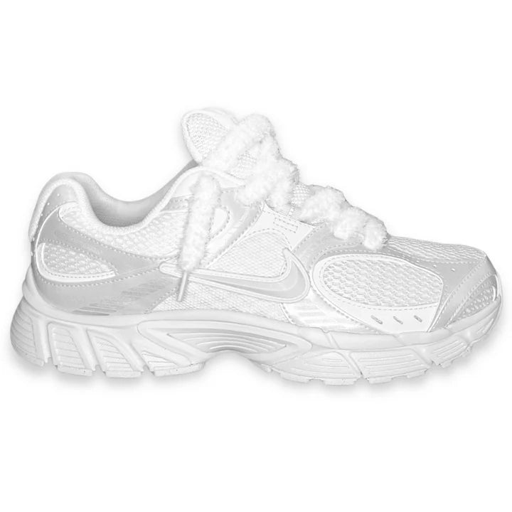 Nik Vomerooo 5 Running White Custom S
