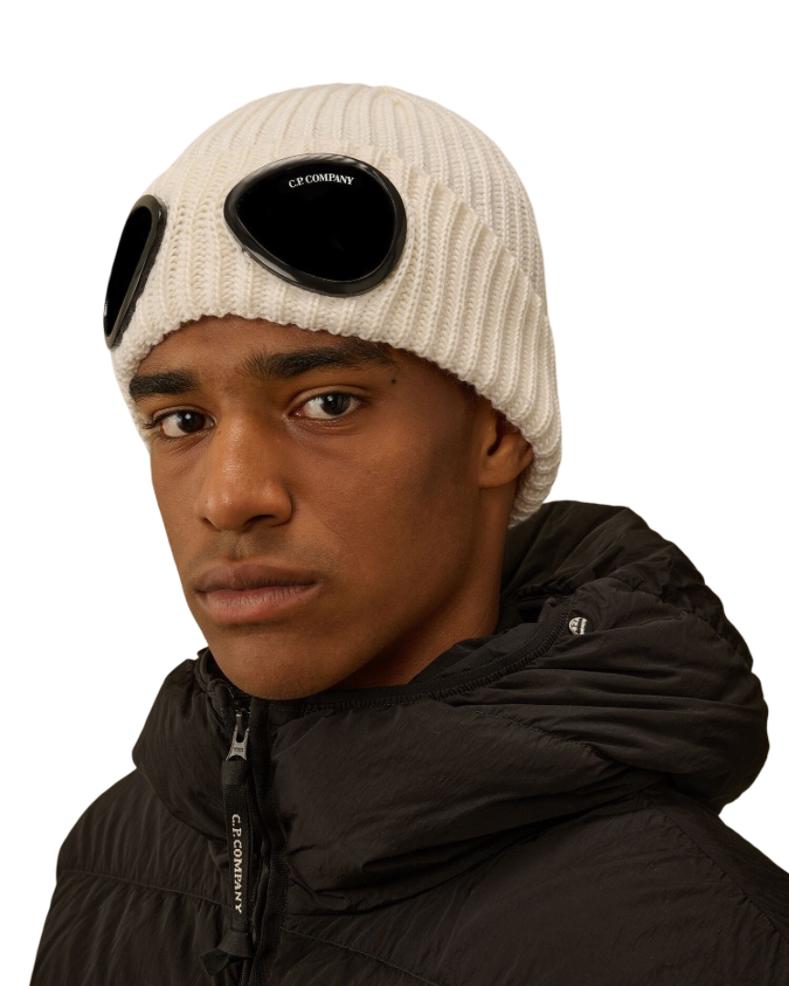 C.P. Company-Bonnet Merino Wool Google Beanie Color crème