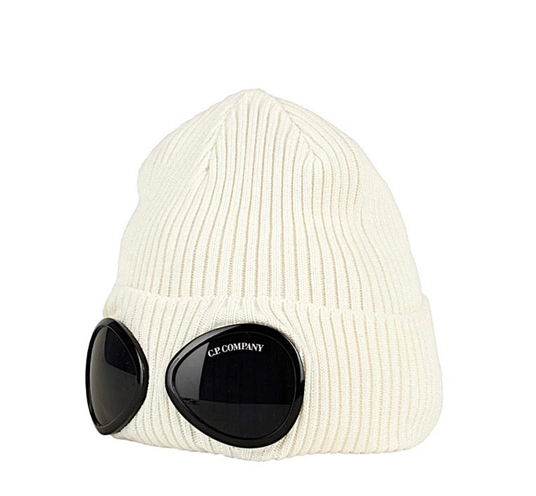 C.P. Company-Bonnet Merino Wool Google Beanie Color crème